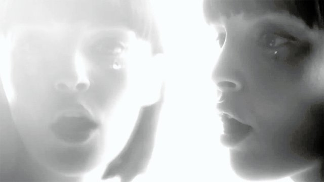 170815_chvrches1