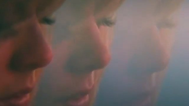 051115_chromatics2