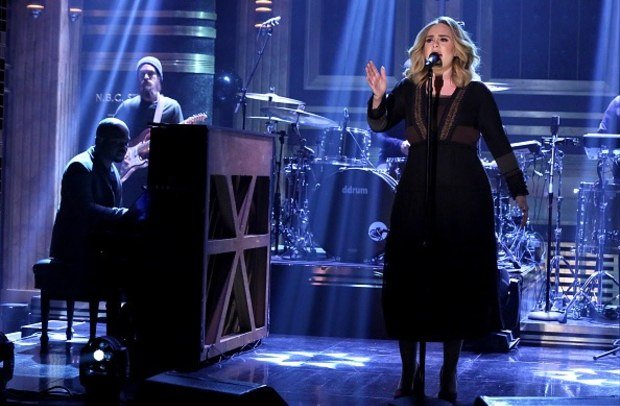 241115_adele21