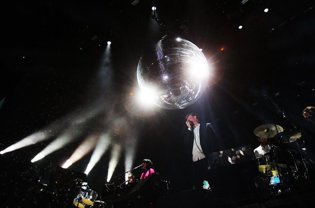 coachella_lcd