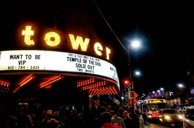 071116_templeofthedog1