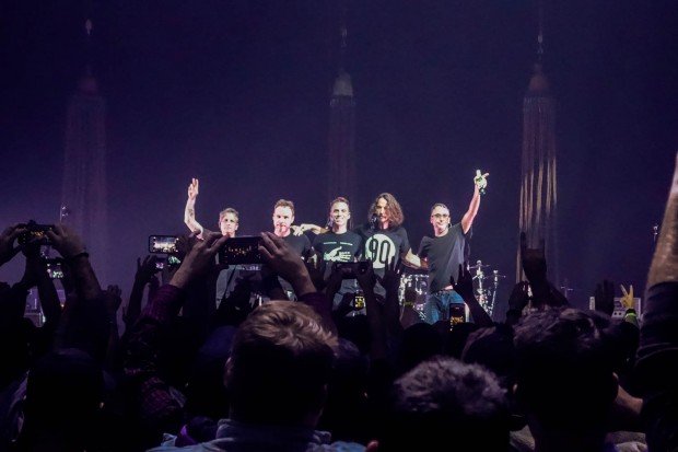 071116_templeofthedog2