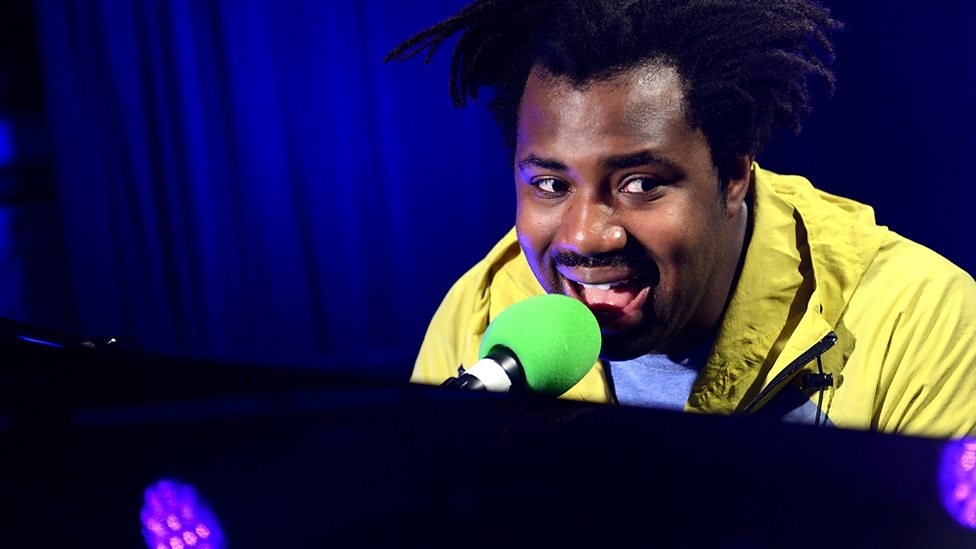 120117_sampha2
