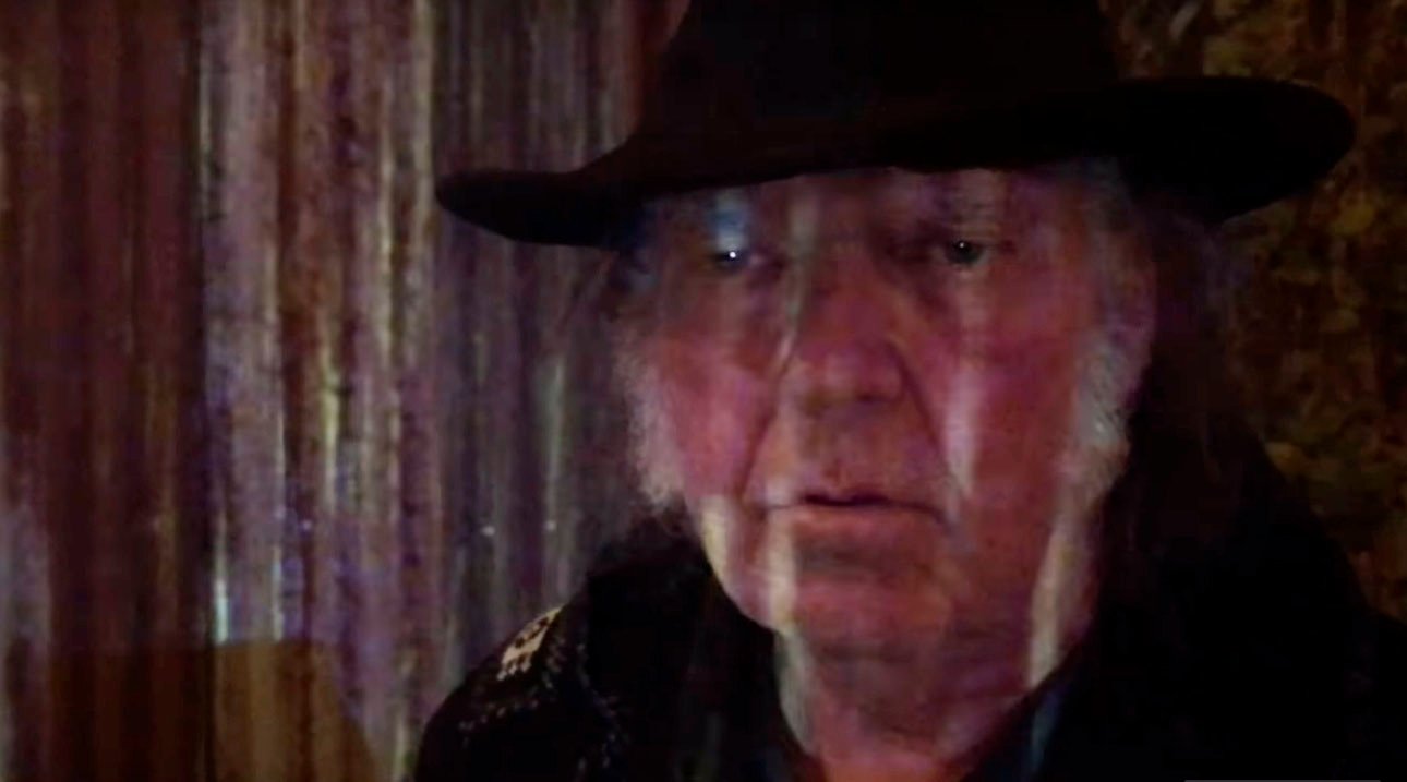 030717_neilyoung_2r